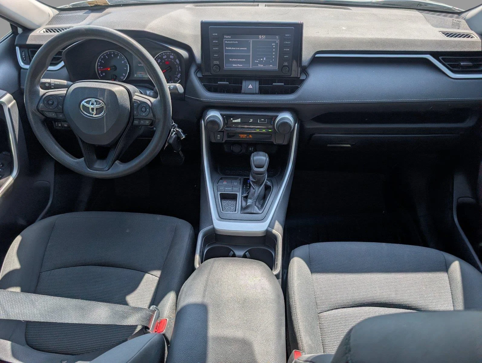 Used 2019 Super White Toyota LE image 31