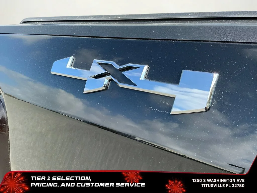 New 2026 Onyx Black GMC SLT image 43