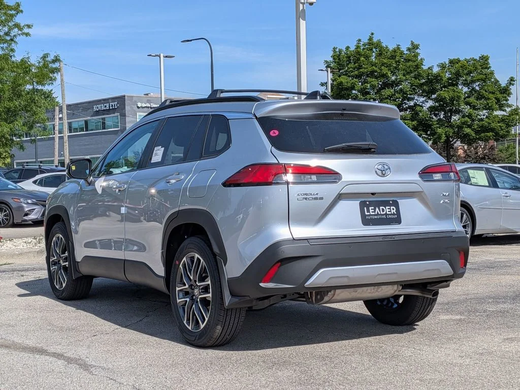 New 2026 Sonic Silver Toyota XLE image 5