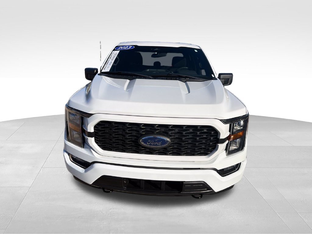 Used 2023 White Ford XL image 8