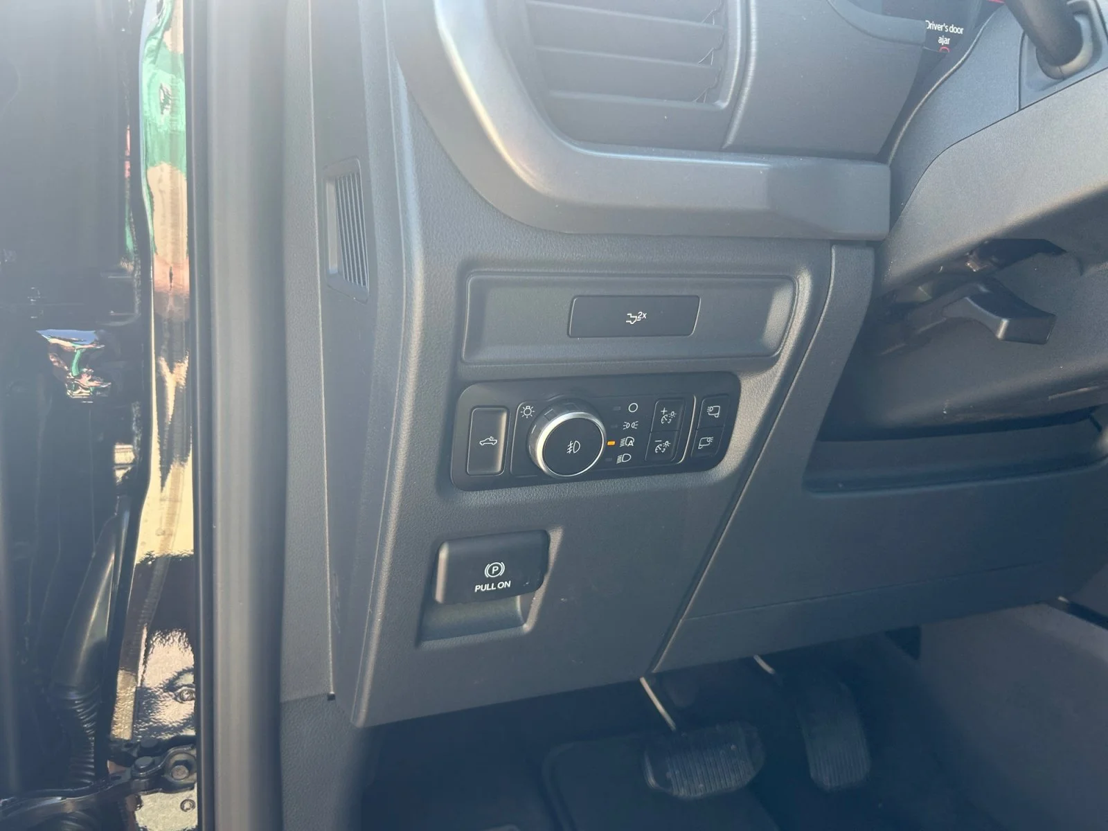 New 2026 Agate Black Metallic Ford XLT image 16