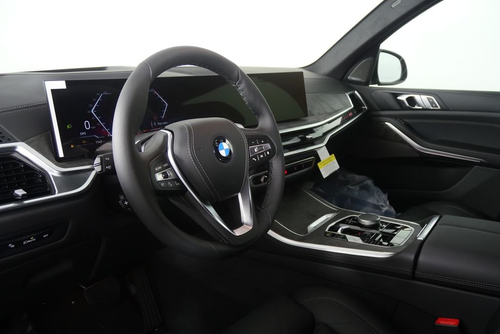 Used 2026 Blue Ridge Mountain Metallic BMW xDrive40i image 13