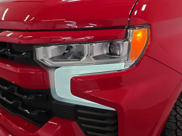 Used 2022 Red Hot Chevrolet RST image 28