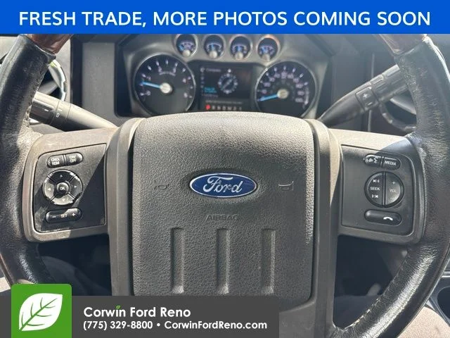 Used 2013 White Platinum Tri-Coat Metallic Ford Platinum image 13