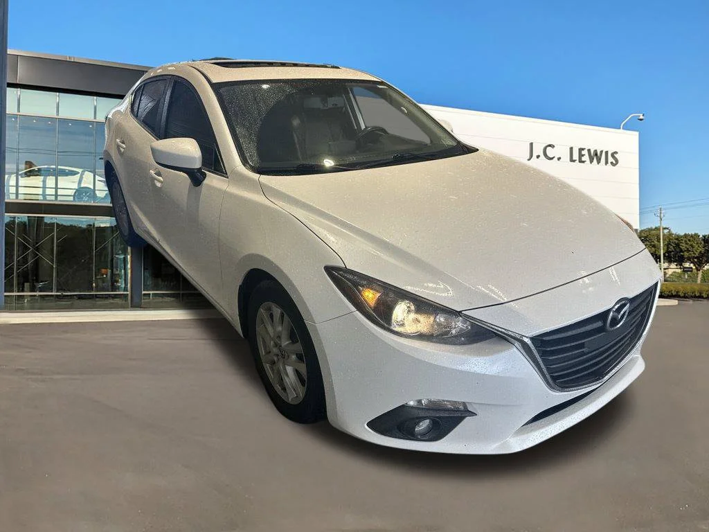 Used 2016 Snowflake White Pearl Mazda i Grand Touring image 1