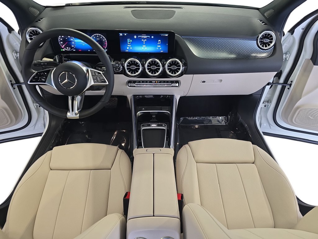 Certified Used 2026 White Mercedes-Benz GLA 250 image 10