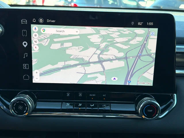 Used 2025 Volcanic Red Tintcoat GMC Elevation image 28