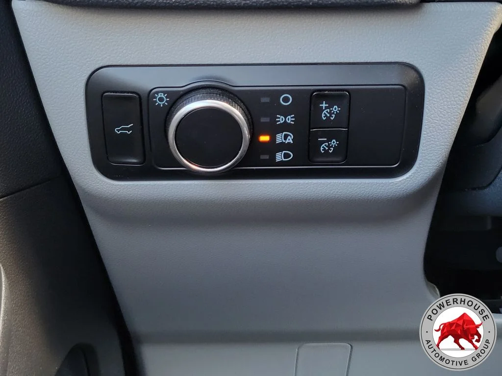 Used 2023 Gray Ford Active image 29