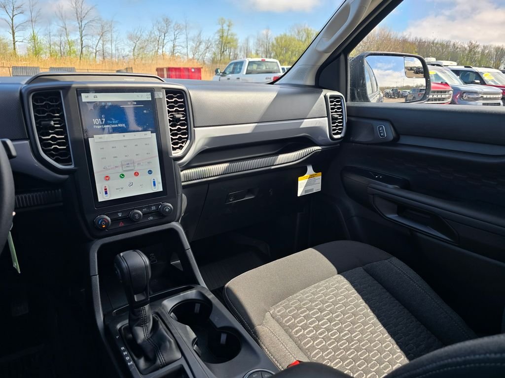 Used 2025 Gray Ford XL image 12