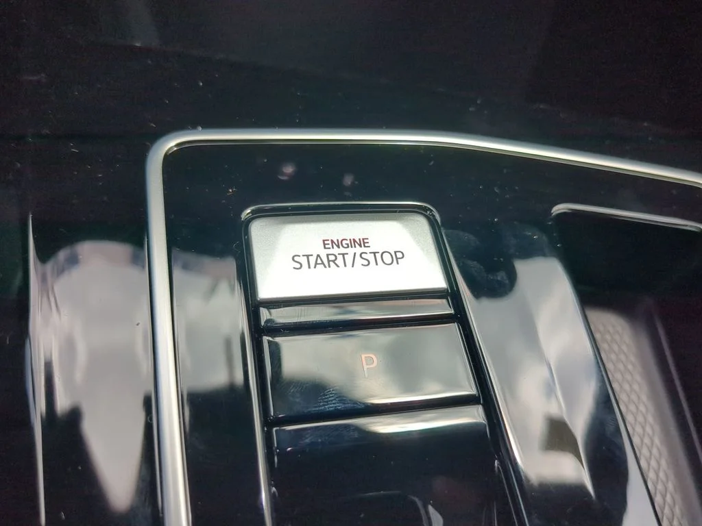 New 2026 White/off-white Volkswagen Autobahn image 31