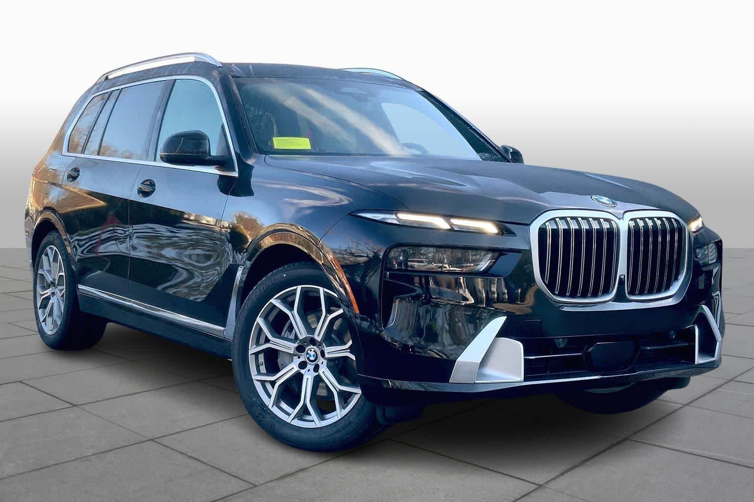 Used 2026 Black Sapphire Metallic BMW xDrive40i image 2