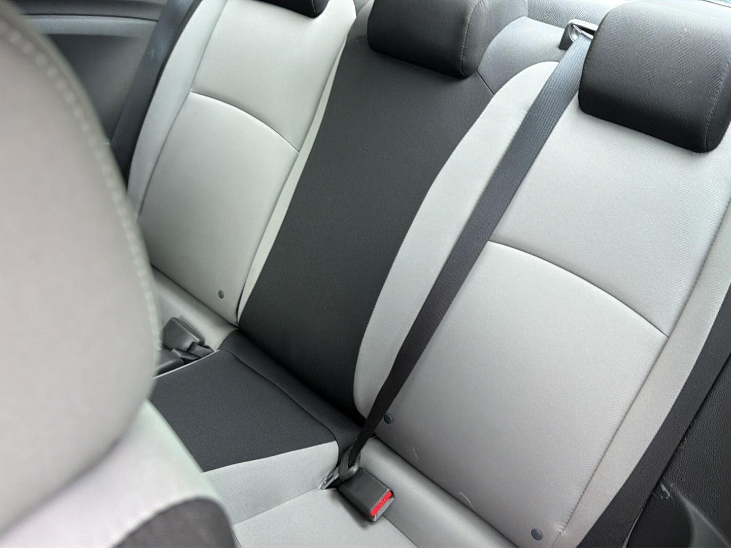 Used 2017  Honda EX-T image 11