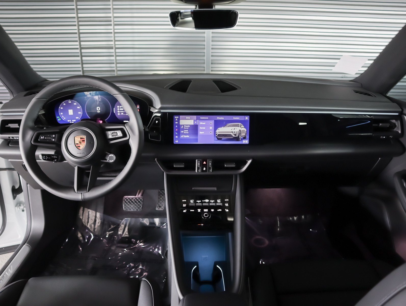 2026 Porsche Macan Base - Photo 12