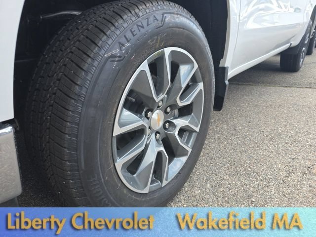 New 2026 Summit White Chevrolet LT (2FL) image 5