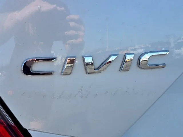 Used 2020 White Honda EX image 16