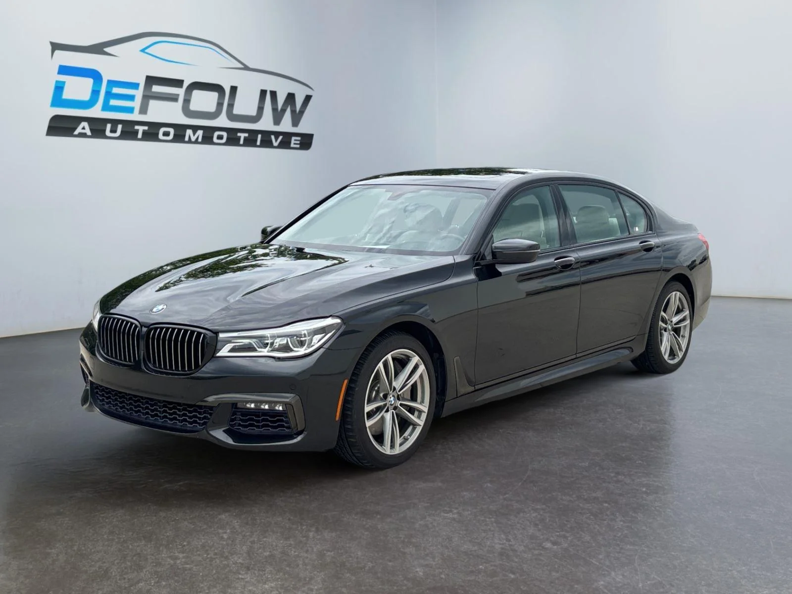 Used 2017 Black Sapphire Metallic BMW 750i xDrive image 7