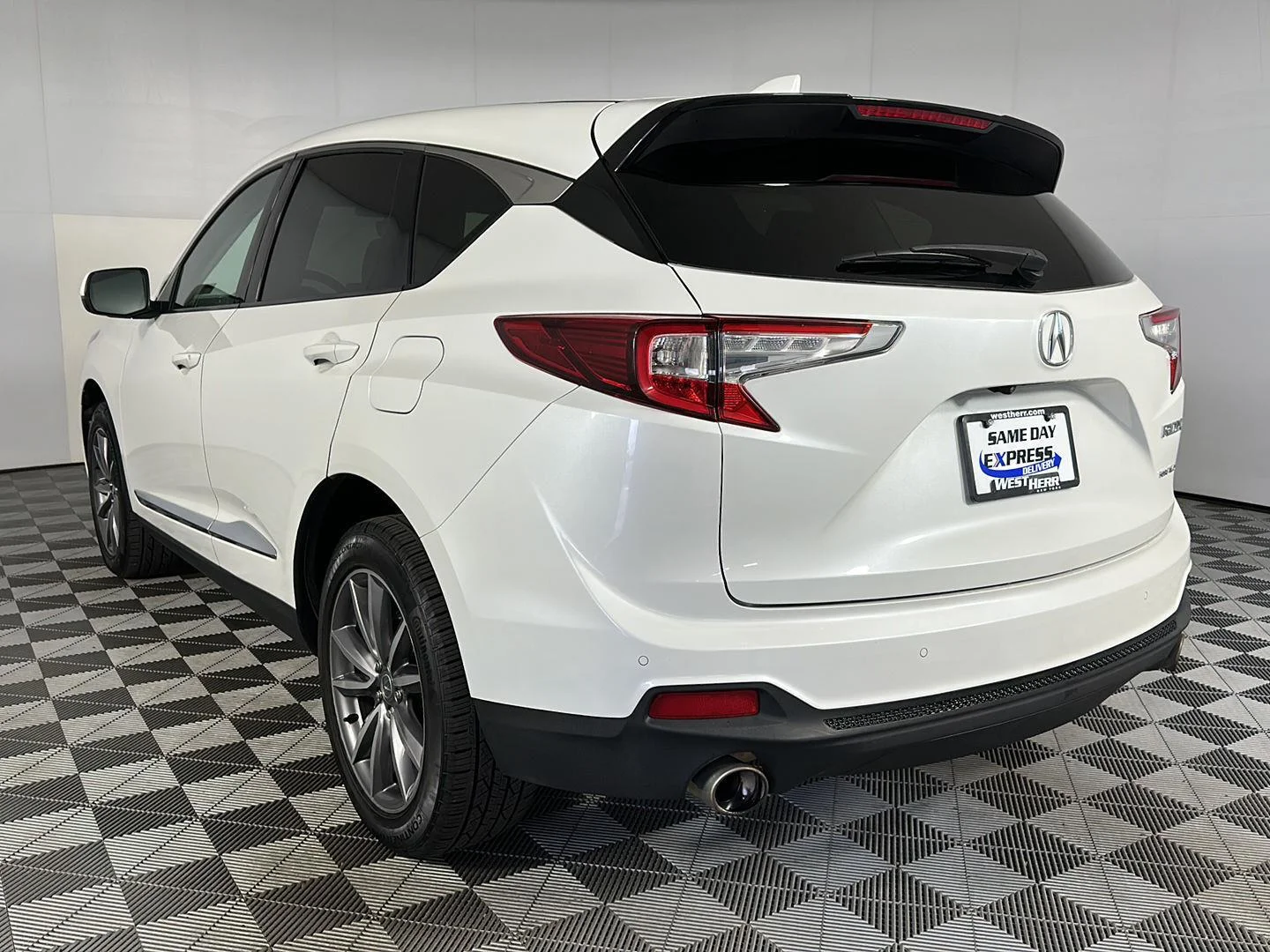Certified Used 2021 Platinum White Pearl Acura SH-AWD with Technology Package image 24