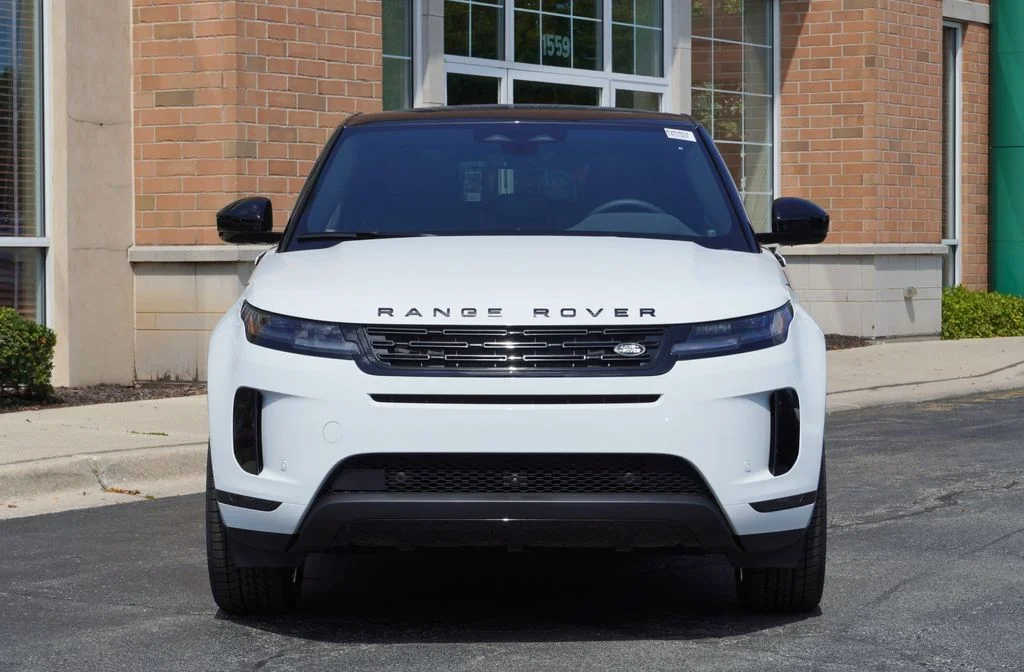 New 2026 Fuji White Land Rover S image 4