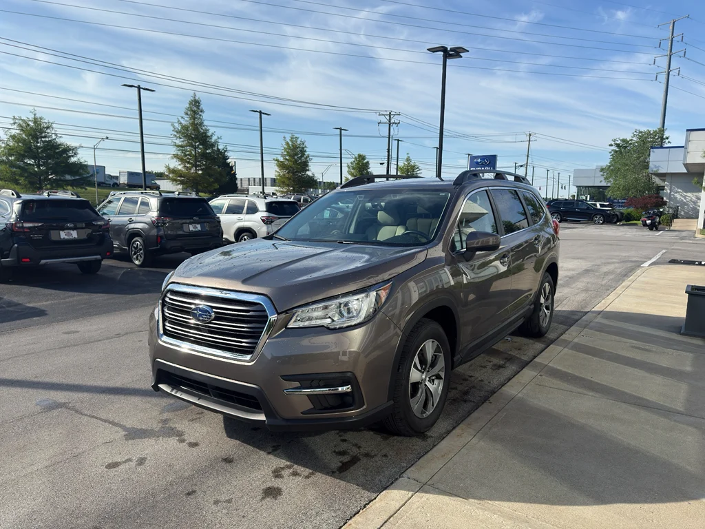 Used 2021 Brilliant Bronze Metallic Subaru Premium image 7