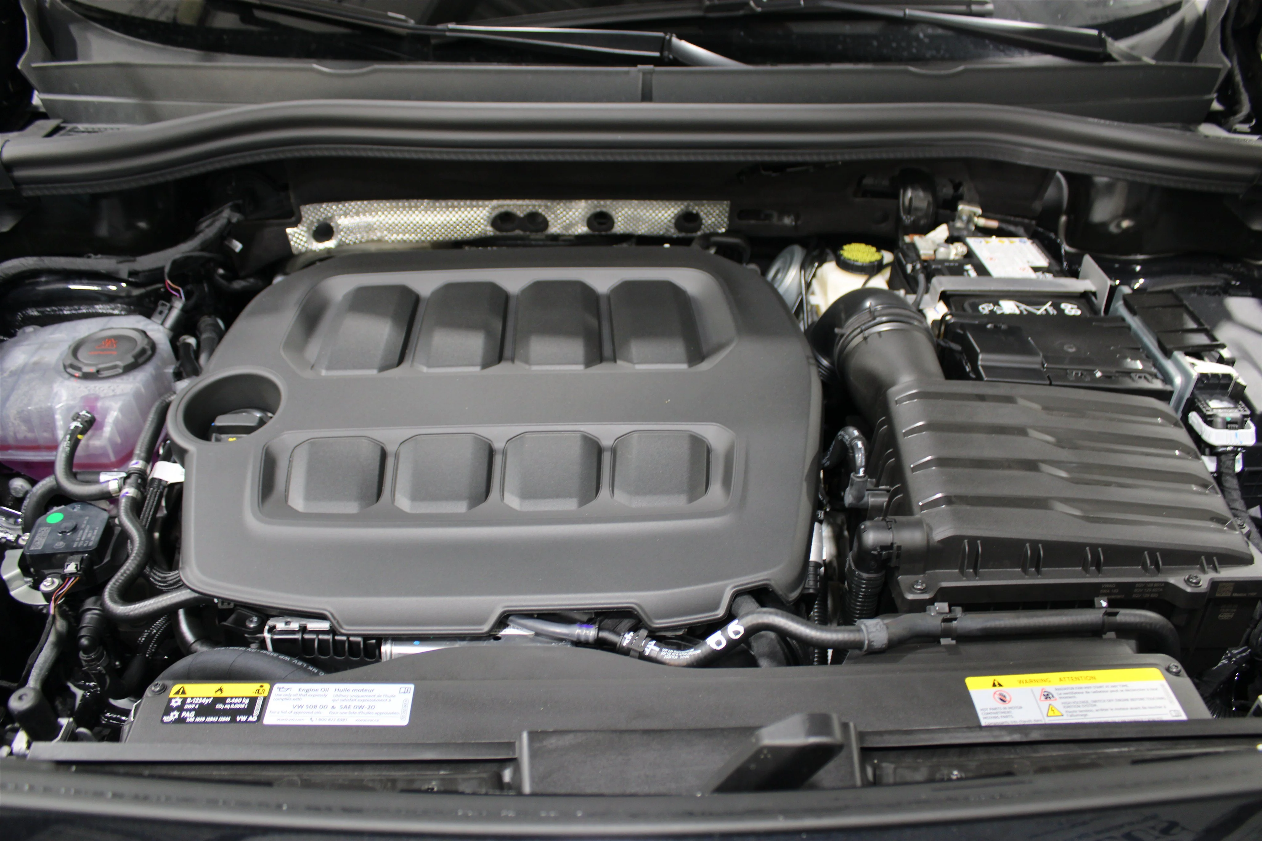 New 2026 Deep Black Pearl Volkswagen S image 36
