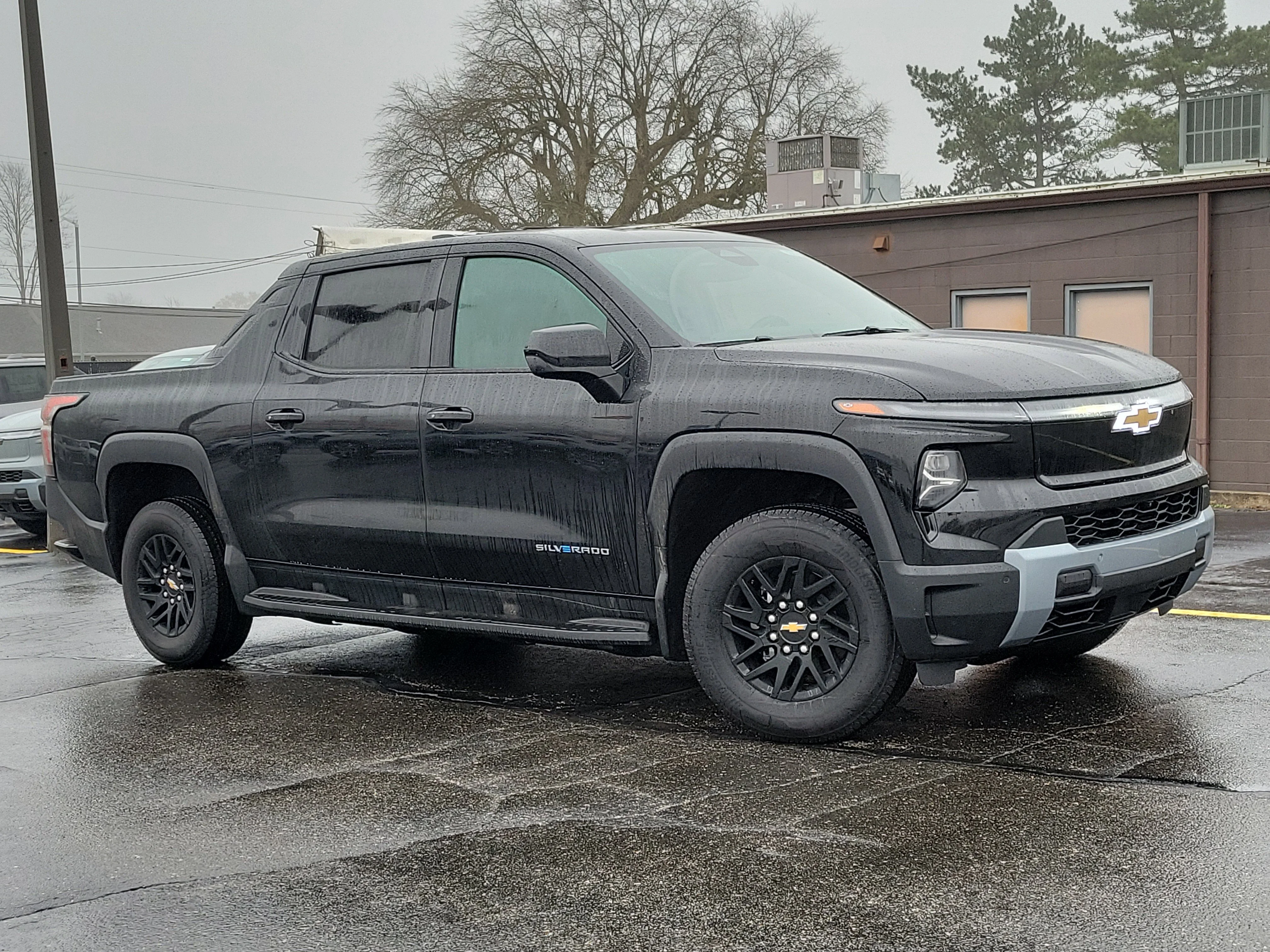 2026 Chevrolet Silverado EV LT - Photo 31