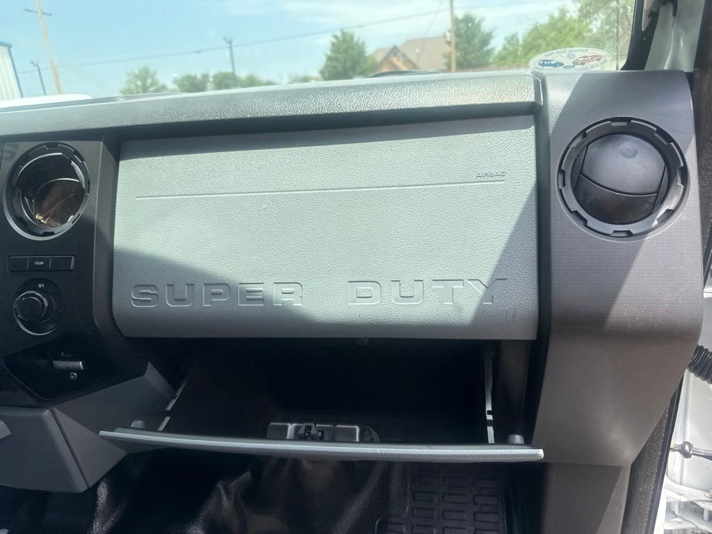 Used 2015 Oxford White Ford XL image 36