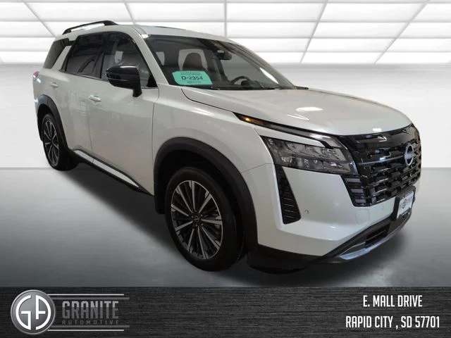 New 2026 Everest White Pearl TriCoat Nissan Platinum image 8