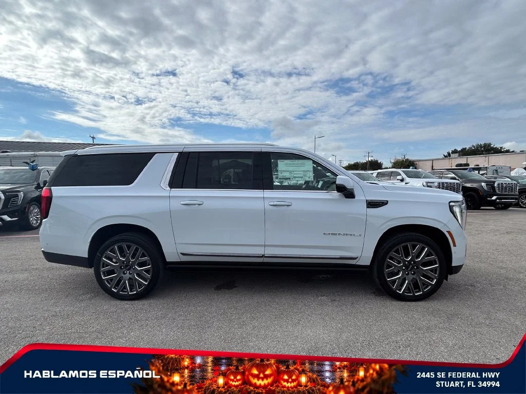 New 2027 Glacier White Tricoat GMC Denali Ultimate image 8