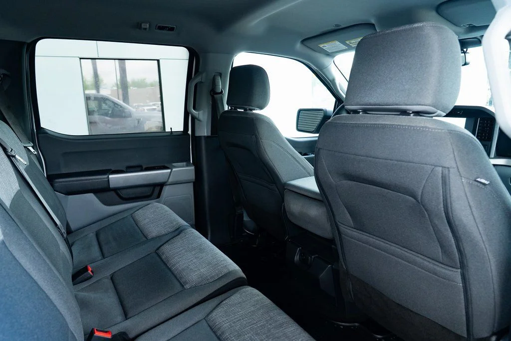 Used 2022 White Ford XLT image 26
