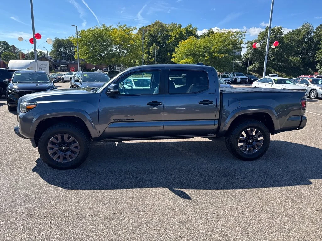 Used 2021 Gray Toyota Limited image 4