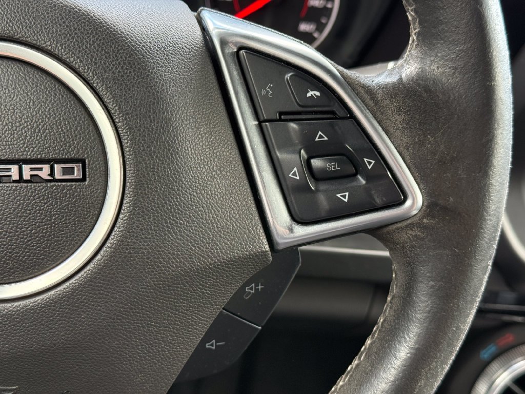 Used 2020 RED HOT Chevrolet 1LT image 29