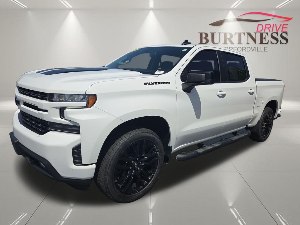 Used 2021 White Chevrolet RST image 4