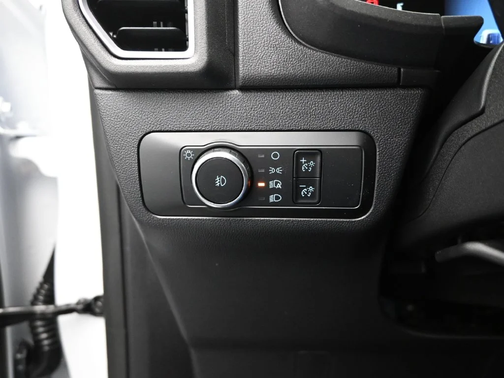 New 2026 Oxford White Ford Outer Banks image 12