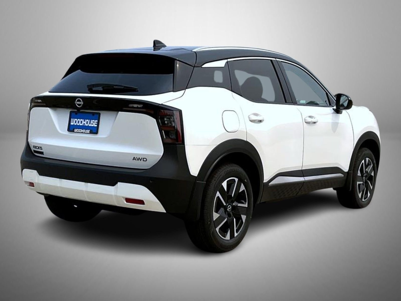 New 2026 Aspen White TriCoat / Super Black Two-tone Nissan SV image 5