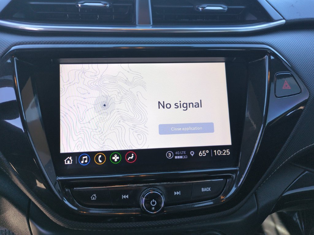 Used 2021 SUMMIT WHITE Chevrolet ACTIV image 19