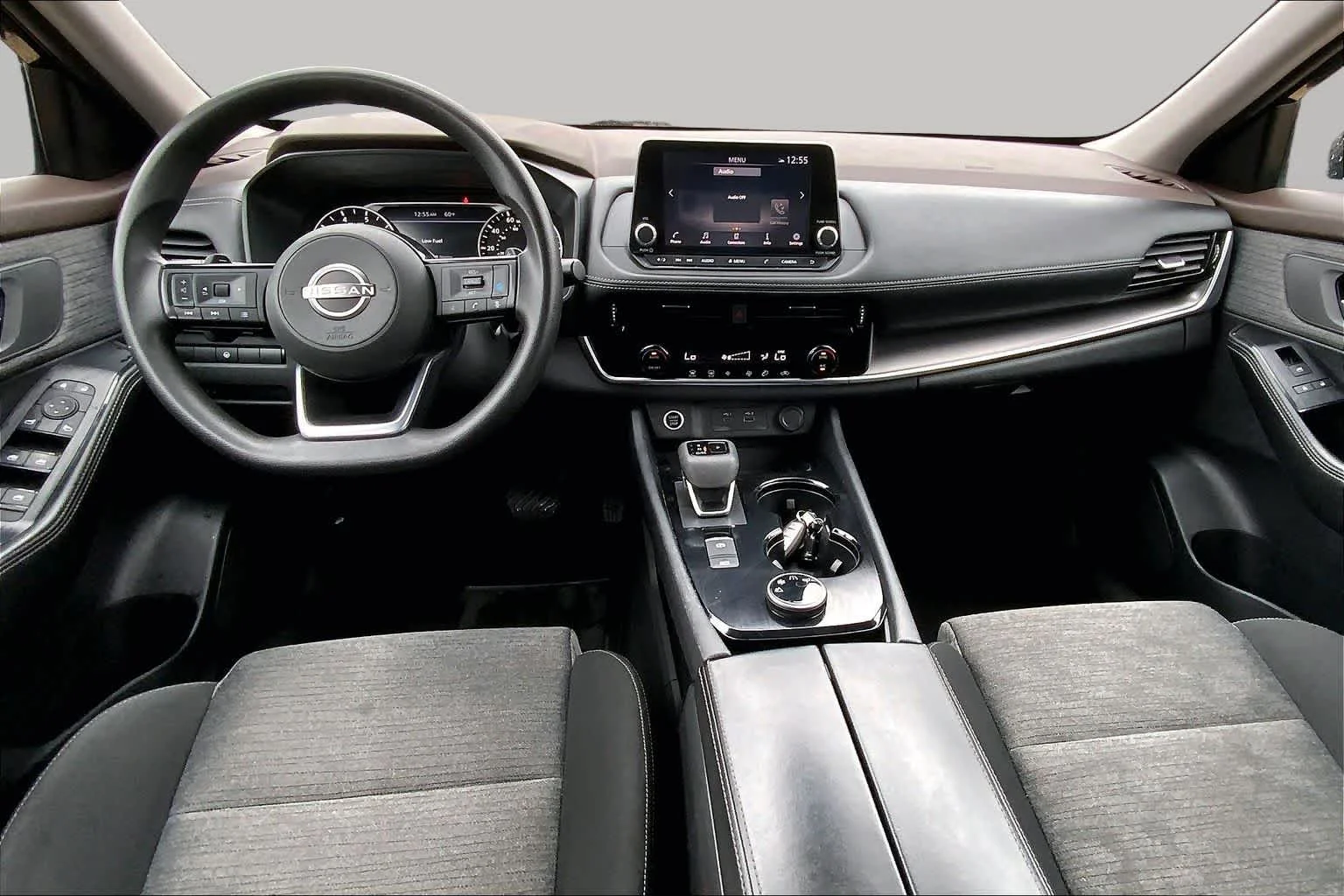 Used 2022 Super Black Nissan SV image 14