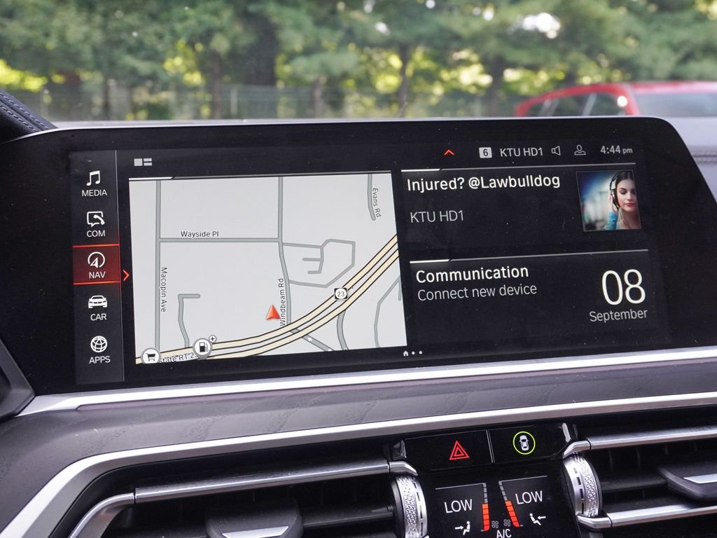 Used 2022 Gray BMW xDrive40i image 51