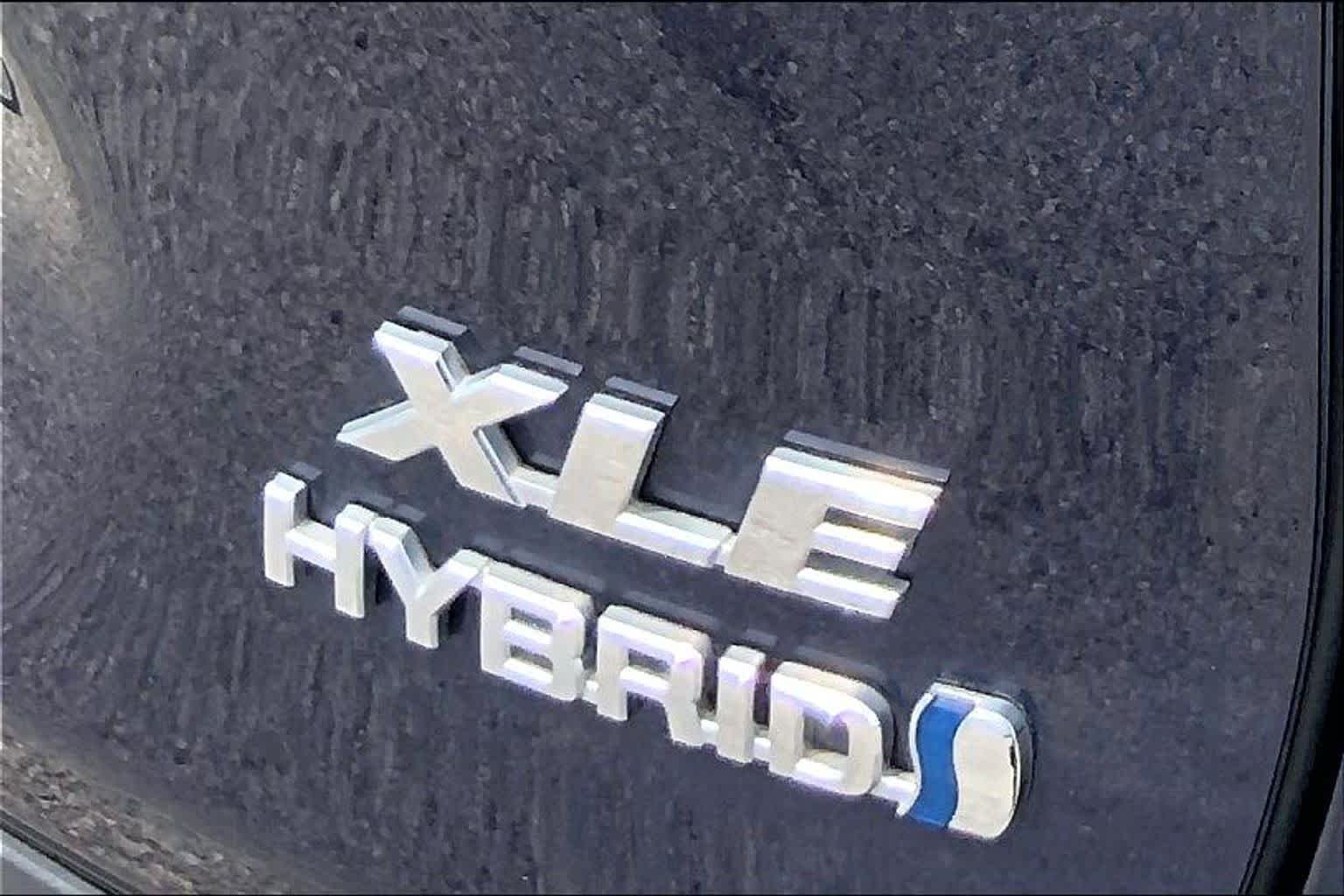 Certified Used 2024 Blueprint Toyota Hybrid XLE image 30