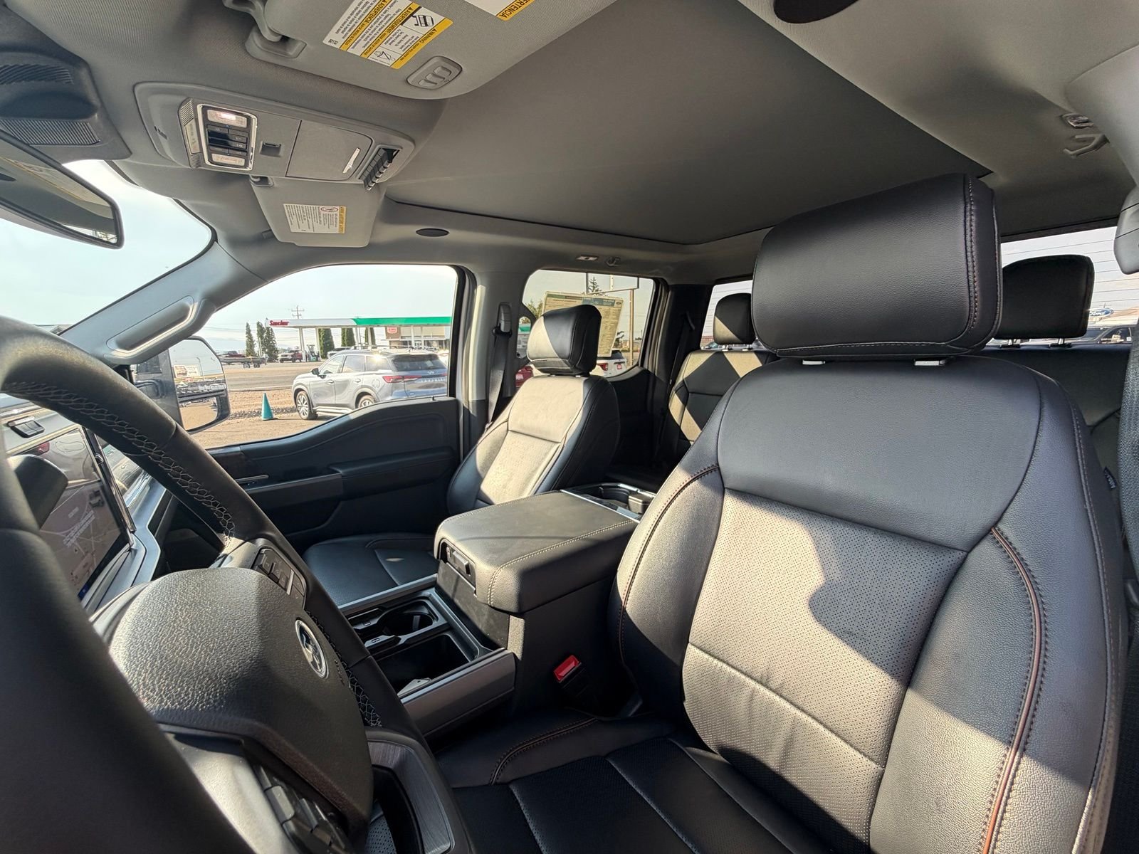 2026 Ford F-350 Super Duty Lariat - Photo 13