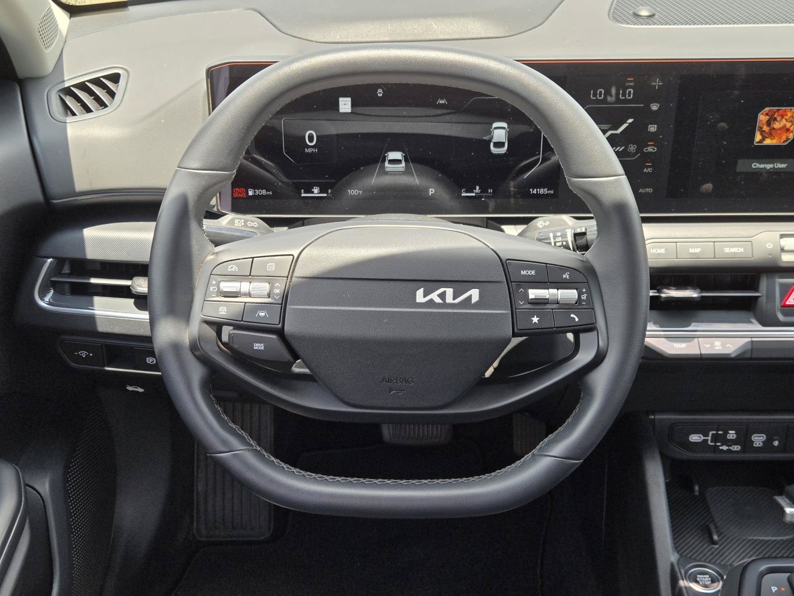 2025 Kia K4 EX - Photo 16
