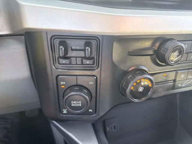 2023 Ford F-250 Super Duty XLT - Photo 25