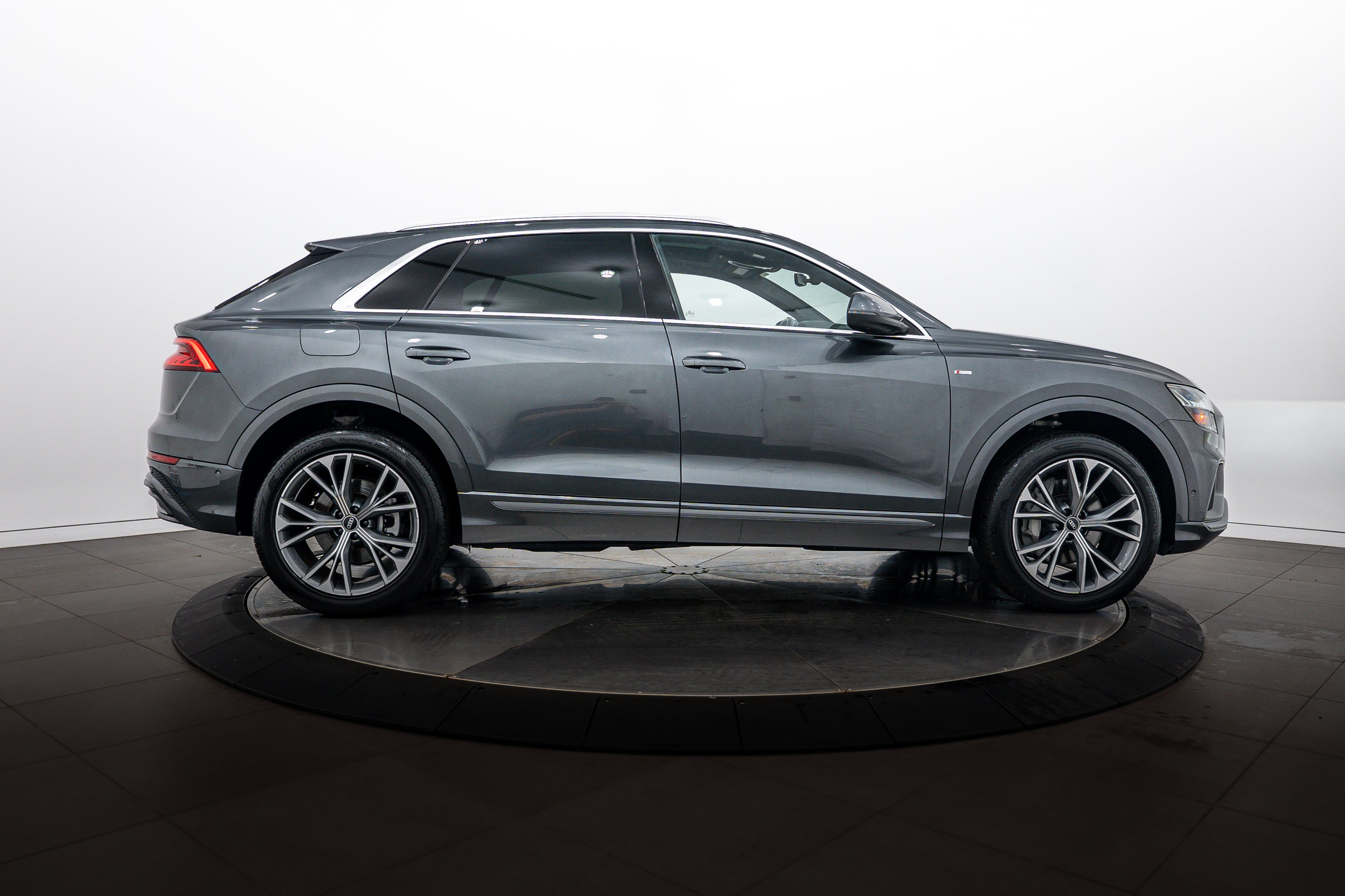 Used 2021 Daytona Gray Pearl Effect Audi Premium Plus image 3