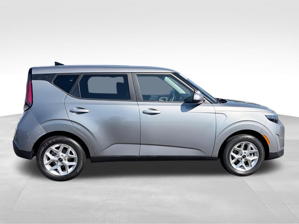 Used 2025 Gray Kia LX image 11