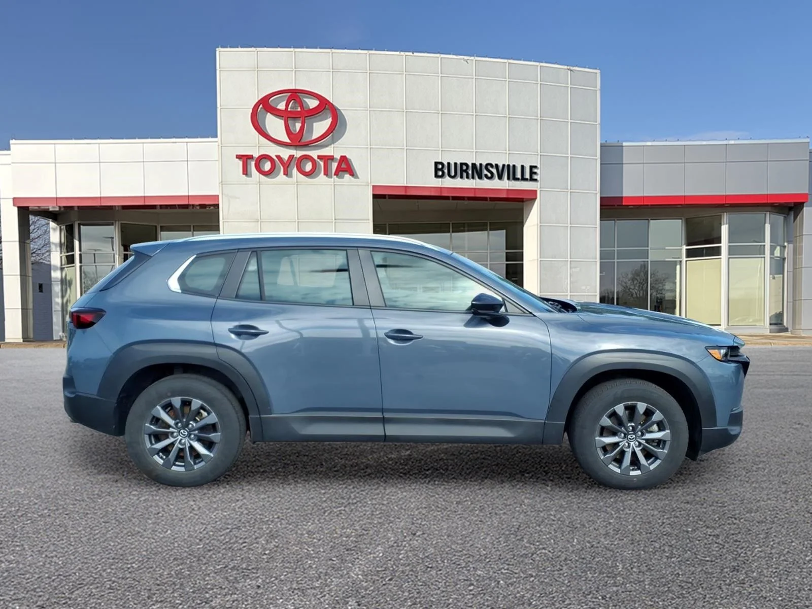 Used 2023 Mazda CX-50 S with VIN 7MMVABXM2PN106132 for sale in Burnsville, Minnesota