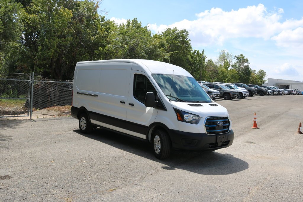 Used 2023 White Ford Base image 7