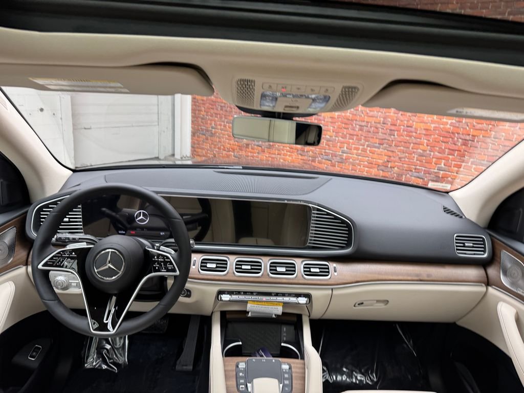 New 2026 Black Mercedes-Benz GLE 450 image 14