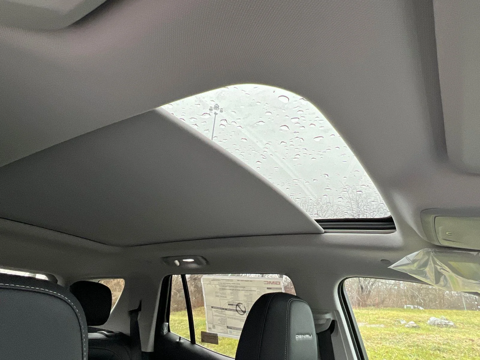 2026 GMC Terrain Denali - Photo 10