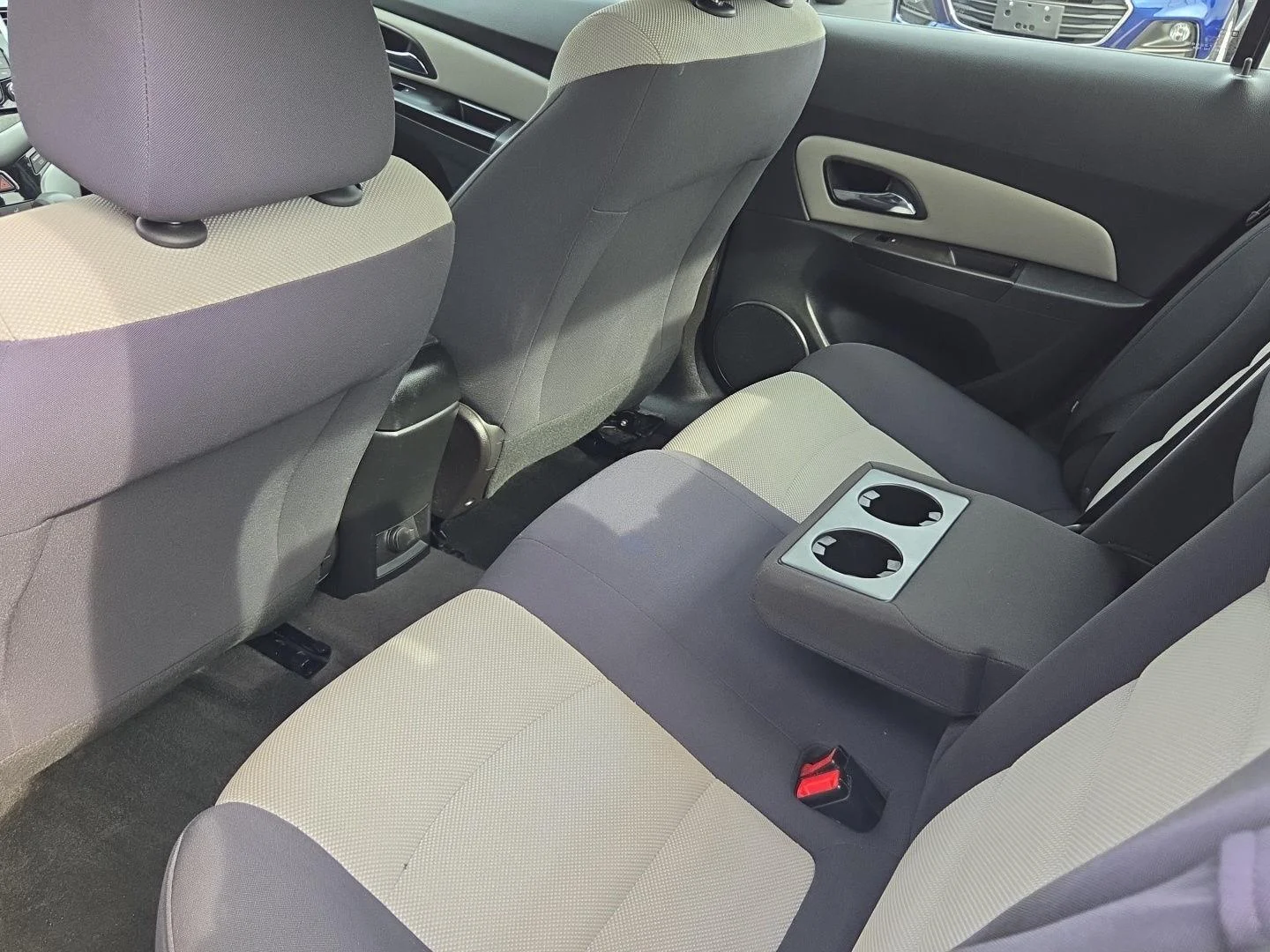 Used 2014 BLUE RAY METALLIC Chevrolet LS image 15