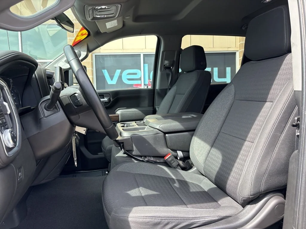 Used 2023 Silver GMC SLE image 10