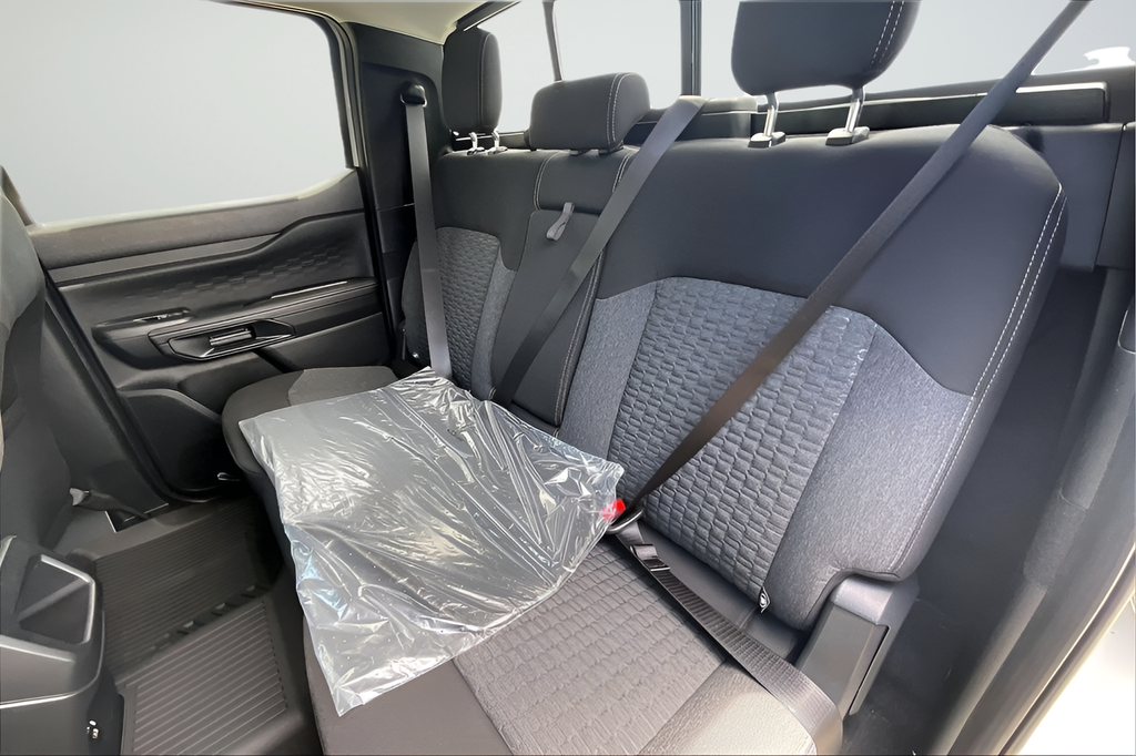 New 2026 Avalanche Ford XLT image 18